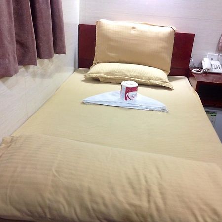 הונג קונג New Yan Yan Guest House Reception 9Th Floor Flat E4 E6 מראה חיצוני תמונה