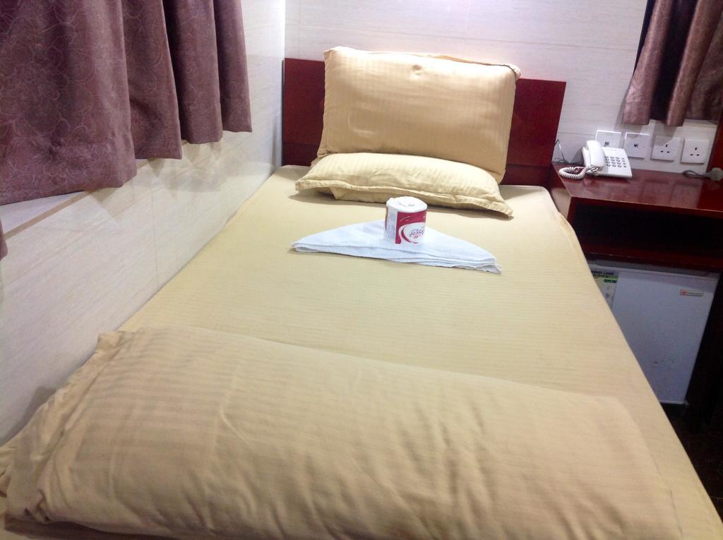 הונג קונג New Yan Yan Guest House Reception 9Th Floor Flat E4 E6 מראה חיצוני תמונה
